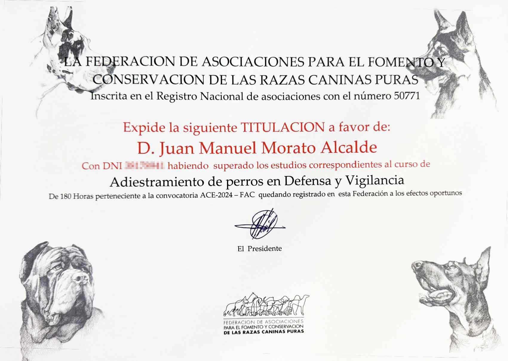 Título Adiestrador Defensa y Vigilancia