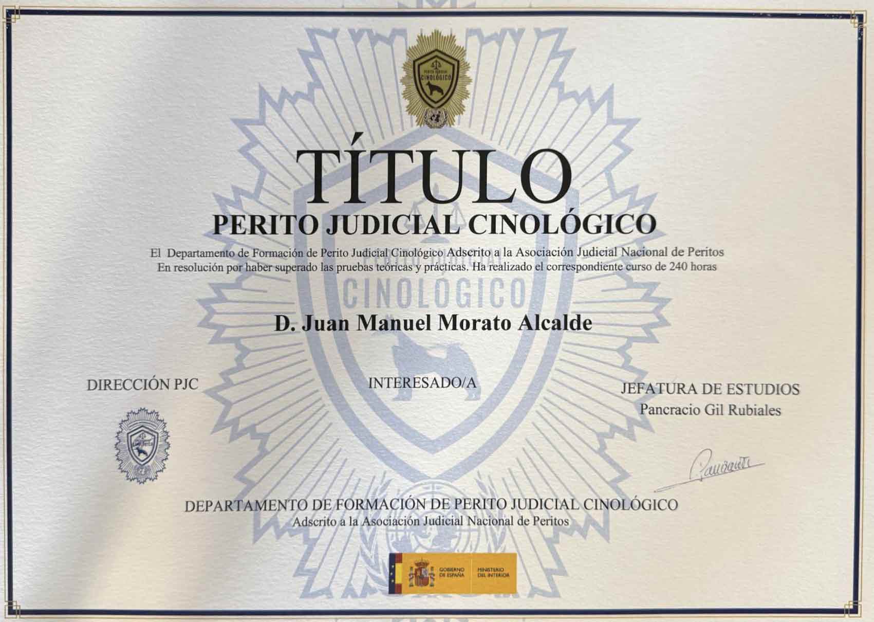 Título Perito Judicial Cinológico